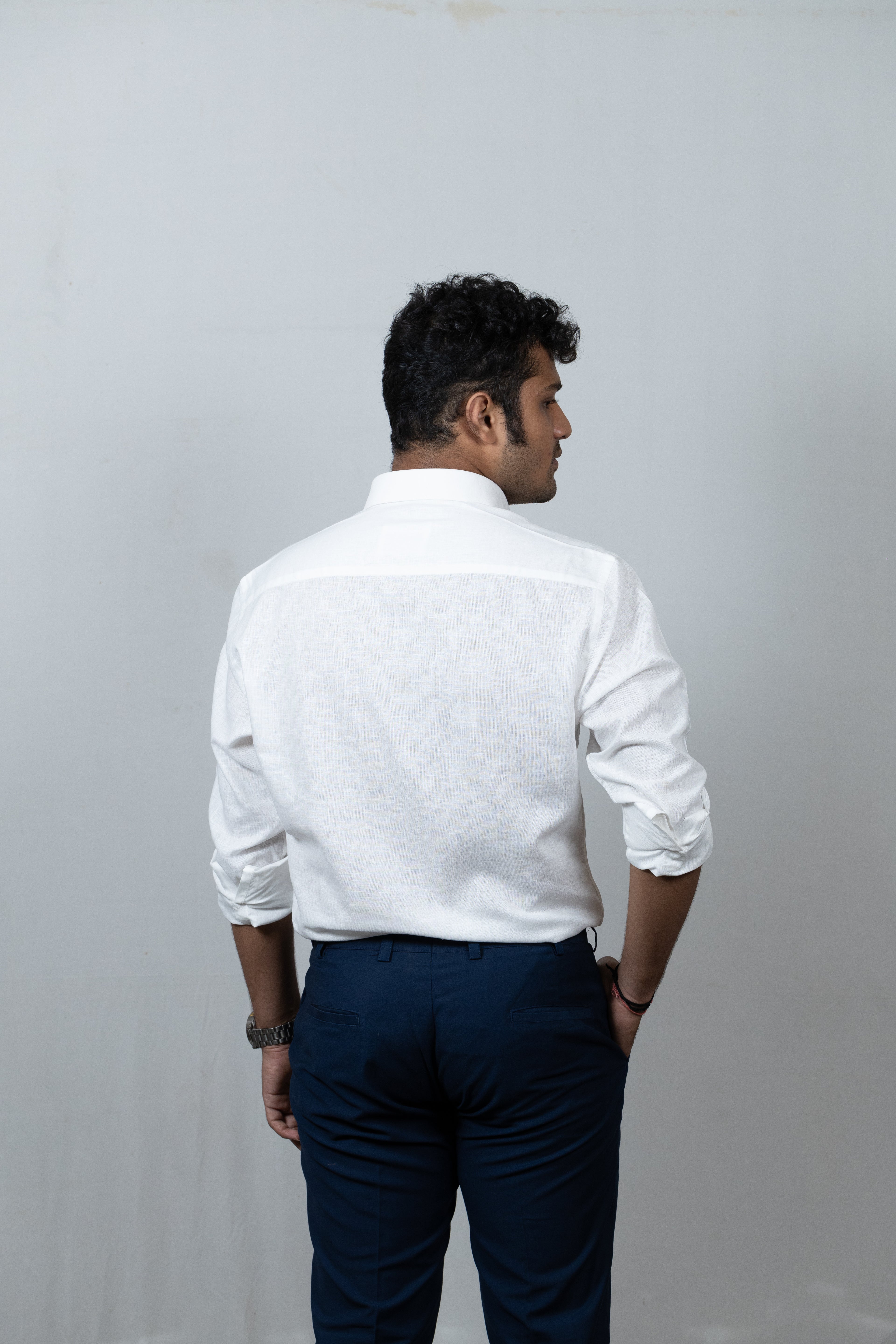 White Linen Spread Collar Shirt